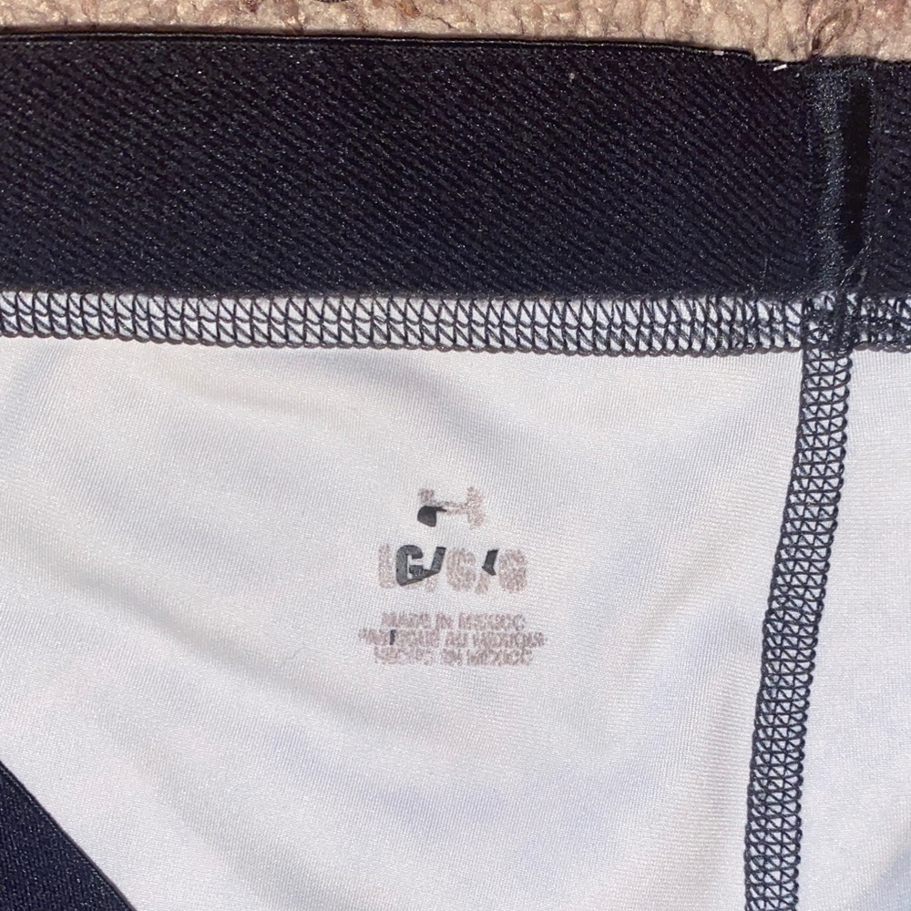 Women’s Under Armor Compression Bundle - image 7